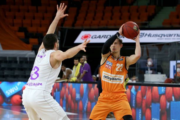 詹姆斯历年 詹姆斯历年